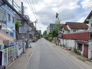 Lasalle Place