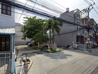 Lasalle Place