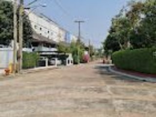 Park Avenue Village Srinakarin - Bangna
