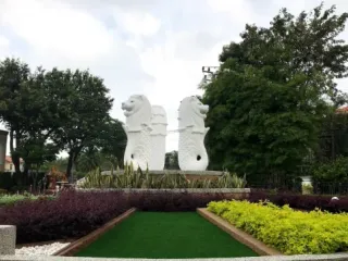 Narasiri Sathorn - Wongwaen