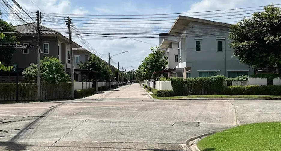 Casa Grand Sriracha - Suansua