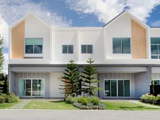 The Gable Ban Bueng