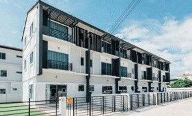 Thonburi Complex