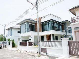 Green Ville Beach Bang saen