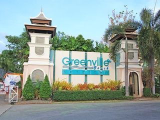 Green Ville Beach Bang saen