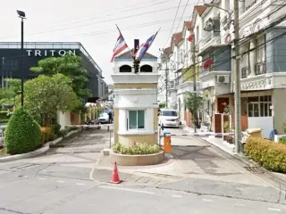 Baan Klang Muang Ladprao-Yothin Phatthana