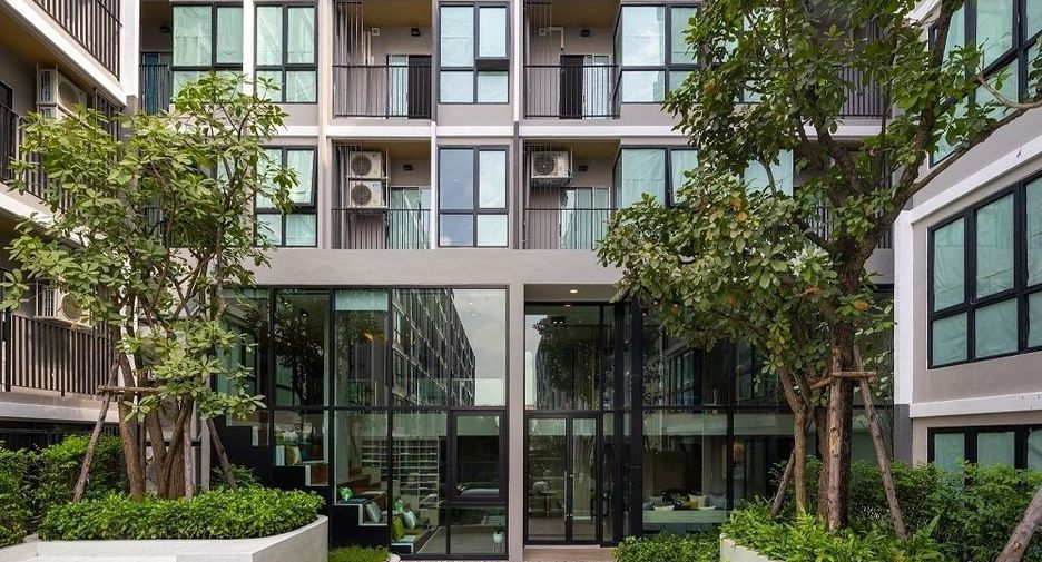 For sale 1 bed condo in Wang Thonglang, Bangkok