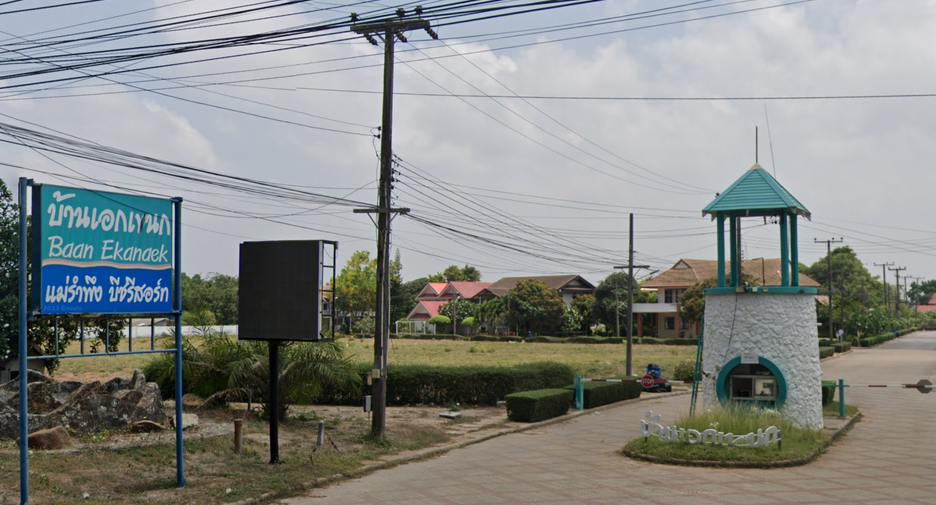 บ้านเอกเขนกแม่รำพึงบีชรีสอร์ท