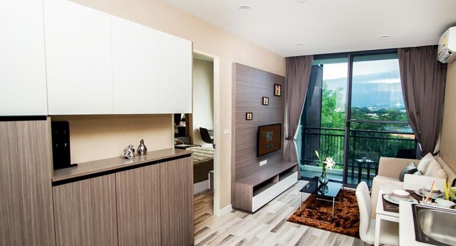 B2 Mountain Pano Condo