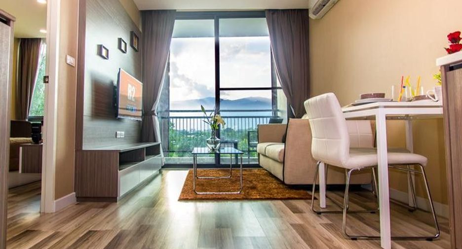 B2 Mountain Pano Condo