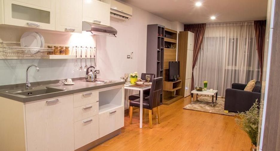 Tourmaline Gold Sathorn-Taksin