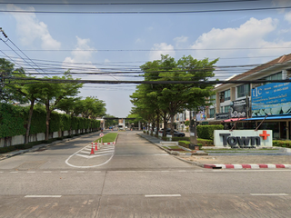 Town Plus Kaset-Navamin