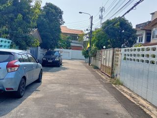 Baan Yotsakniwayt