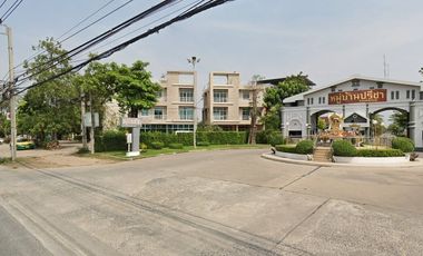 Baan Preecha Srinakarin