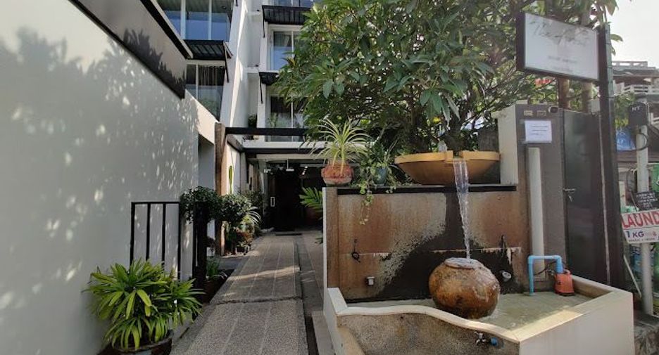 The Front Hotel and Apartments