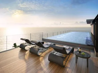 The Breeze Beach Side