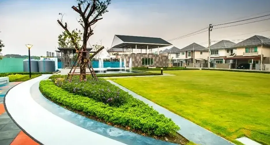 Baan Rim Suan Scenery
