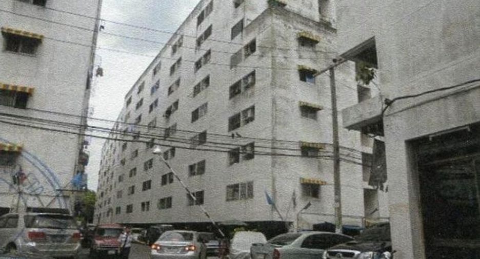 P. Pinklao Condominium 2