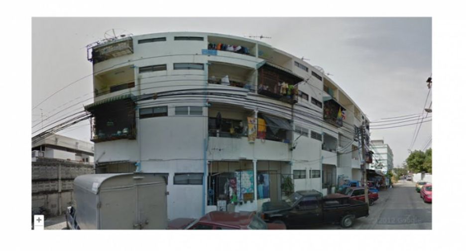 Udomsuk Condominium