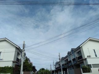 Nakornthong Colony