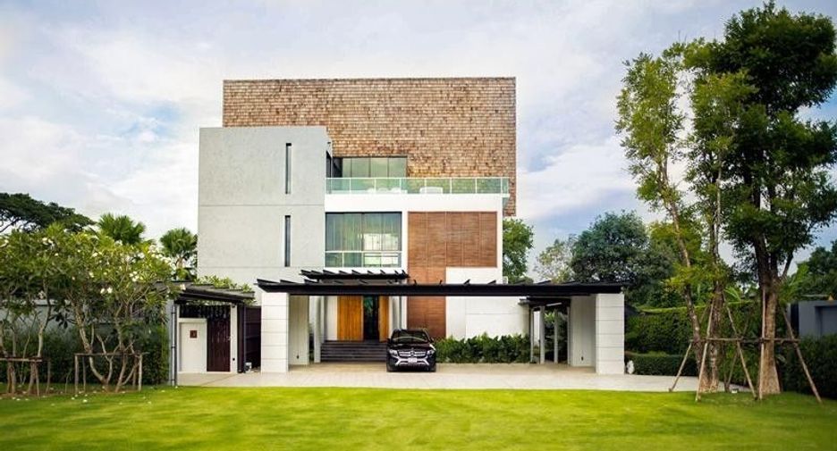 Epsilon Private Residence