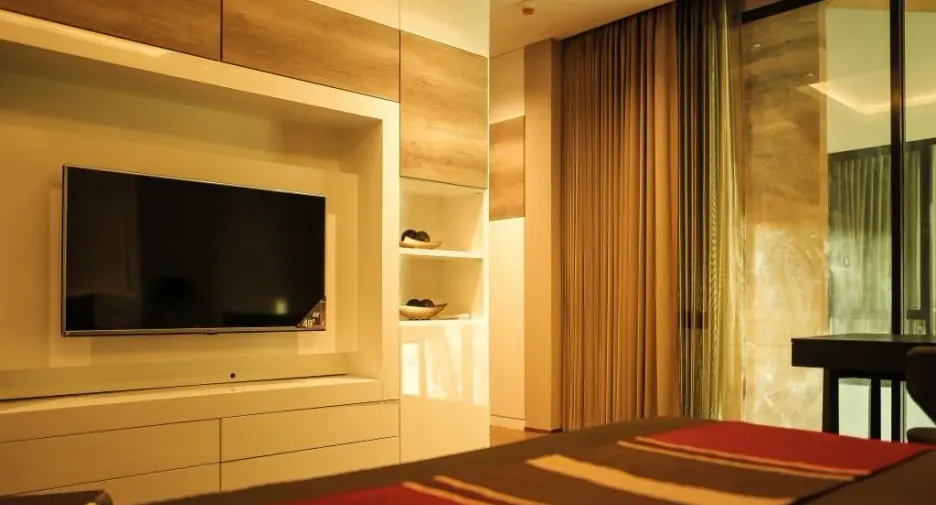 Epsilon Private Residence
