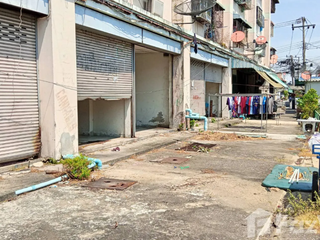 Talat Phlu Condominium