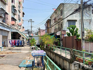 Talat Phlu Condominium
