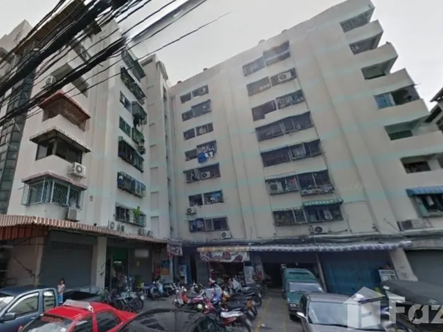 Talat Phlu Condominium
