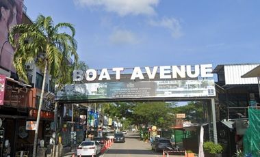 Boat Avenue