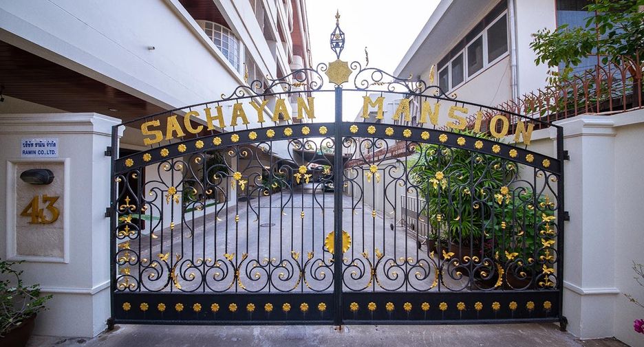Sachayan mansion