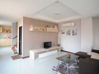 บ้านเวียงนารา