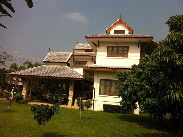 Baan Tambon Tawangtan