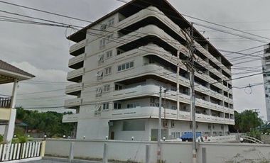 Royal Residence 1