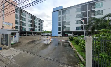 Navy Place Condominium
