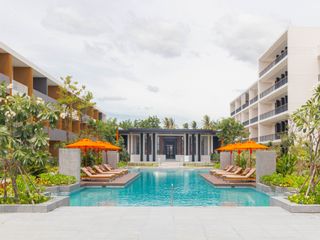 Sunshine International Prestige