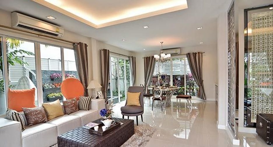 Bangkok Boulevard Ramindra Km.2