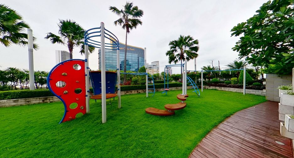 Eight Thonglor Residence