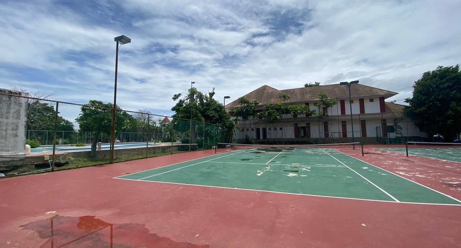 Place & Park Pracha Uthit 90