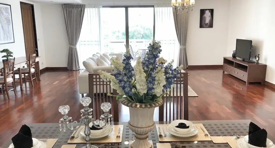 บ้านสวนจันทร์