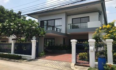 Kesinee Villa Ratchada-Mengjai