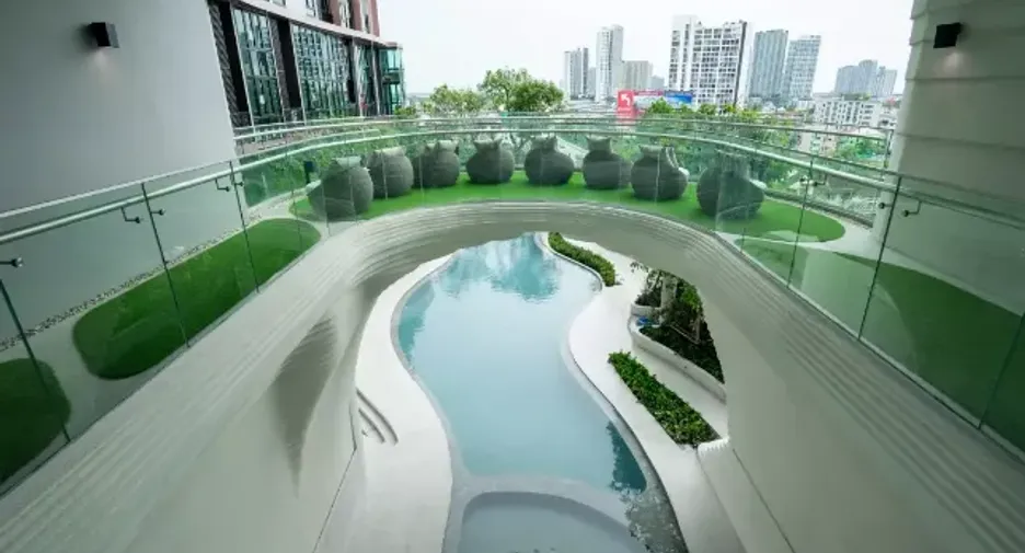Altitude Unicorn Sathorn - Tha Phra