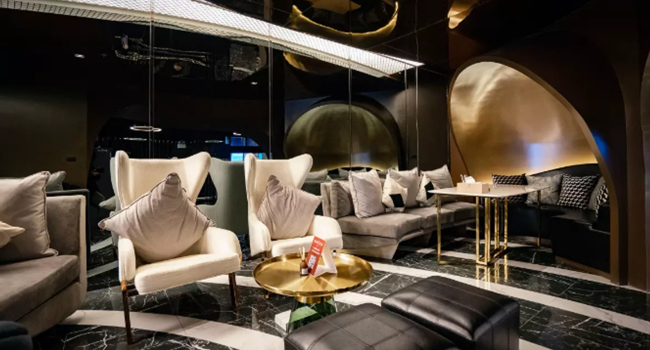 Altitude Unicorn Sathorn - Tha Phra