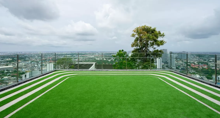 Altitude Unicorn Sathorn - Tha Phra