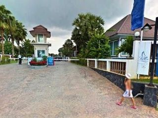 Le Beach