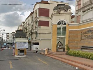 Ban Klang Mueang Yaek Ratchada-Lat Phrao