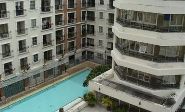 Dusit Avenue