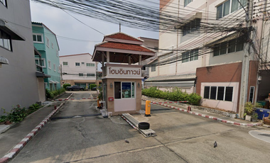 Home In Town Paholyothin 73
