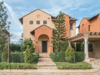 Toscane Vallée Khao Yai