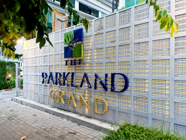 The Parkland Grand Asoke-Phetchaburi